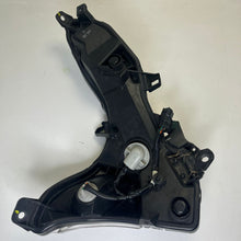 Carica l&#39;immagine nel visualizzatore di Gallery, FRECCIA ANTERIORE SINISTRA SH 2017 125/150 DAL 2017 AL 2019 33400K77V01