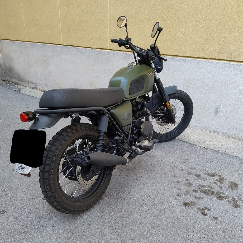 MOTO SCRAMBLER BRIXTON 125 FELSBERG USATO