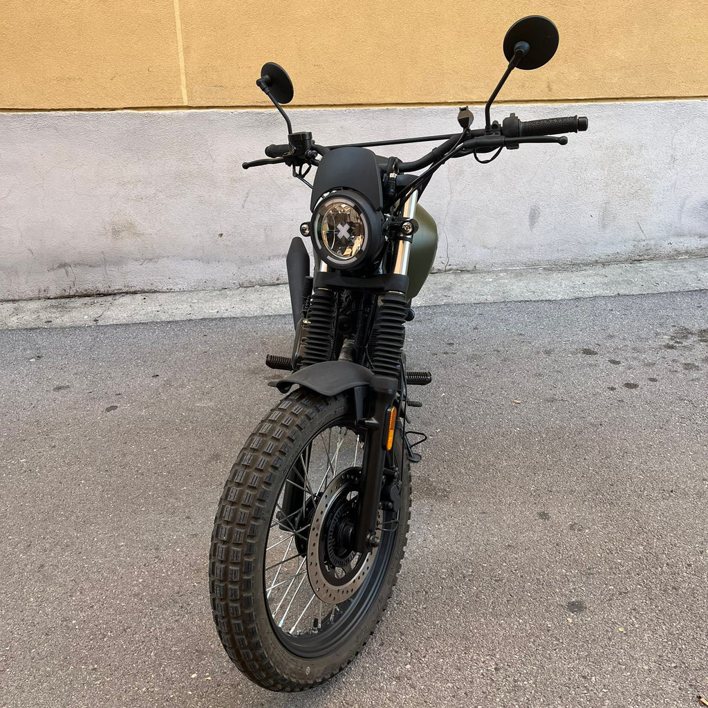 MOTO SCRAMBLER BRIXTON 125 FELSBERG USATO