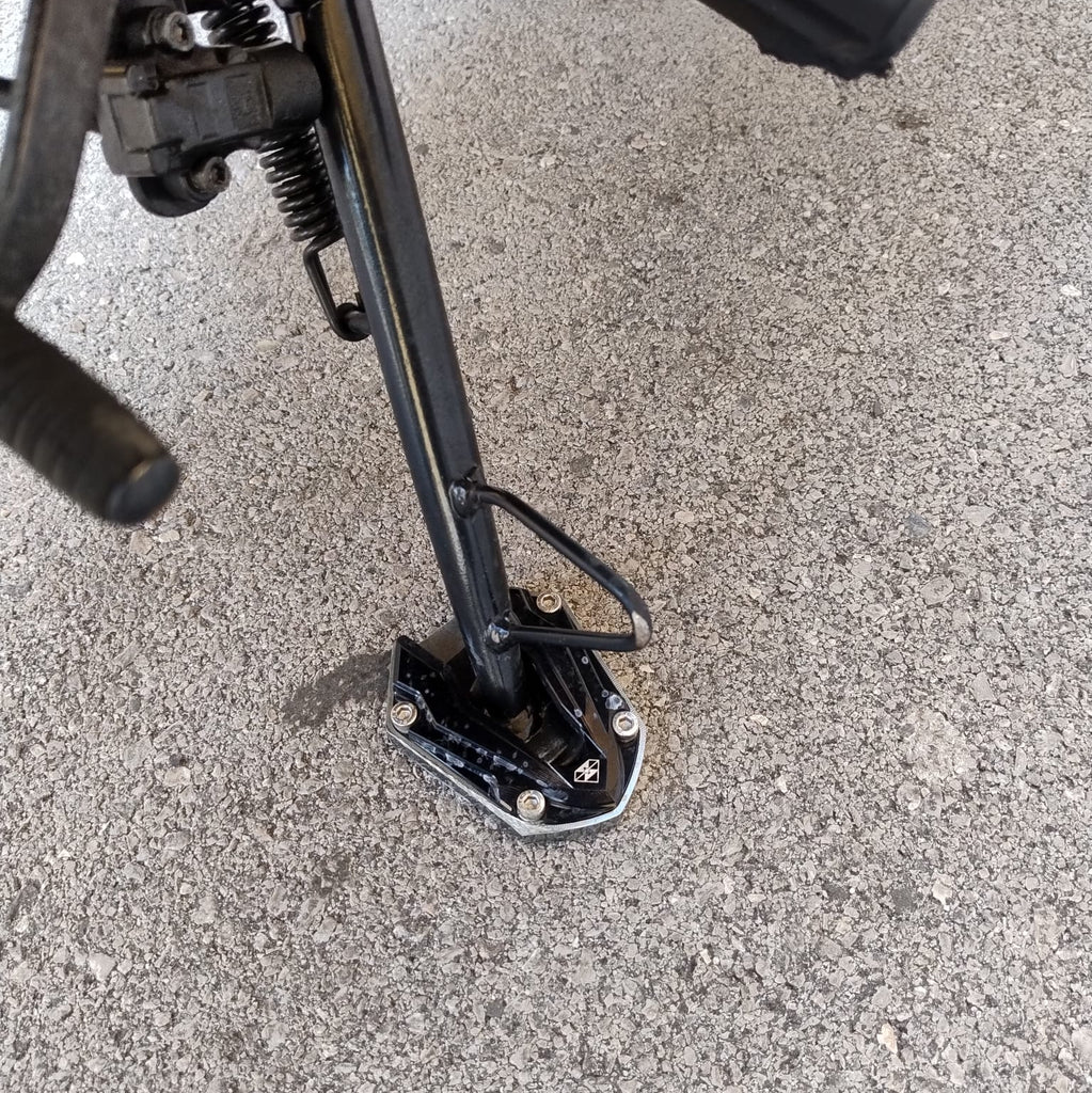 MOTO SCRAMBLER BRIXTON 125 FELSBERG USATO