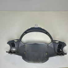 Carica l&#39;immagine nel visualizzatore di Gallery, COPRIFARO COPERCHIO POSTERIORE MANUBRIO USATO BEVERLY TOURER 59941300EU