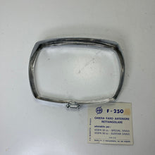 Carica l'immagine nel visualizzatore di Gallery, CORNICE GHIERA CROMATA FARO VESPA 50 SPECIAL/ELESTART V5A2/V5A3