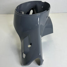 Carica l&#39;immagine nel visualizzatore di Gallery, COPRIFARO COPERCHIO MANUBRIO USATO VESPA GTS 300 HPE DAL 2019  1B005761000HT