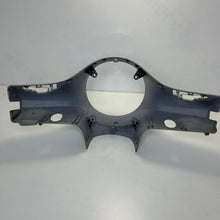 Carica l&#39;immagine nel visualizzatore di Gallery, COPRIFARO COPERCHIO MANUBRIO USATO VESPA GT GTS 200/250/300