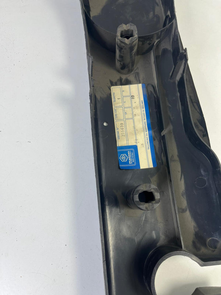 SCOCCA PEDANA PIAGGIO GRILLO LATERALE DX USATO 255639