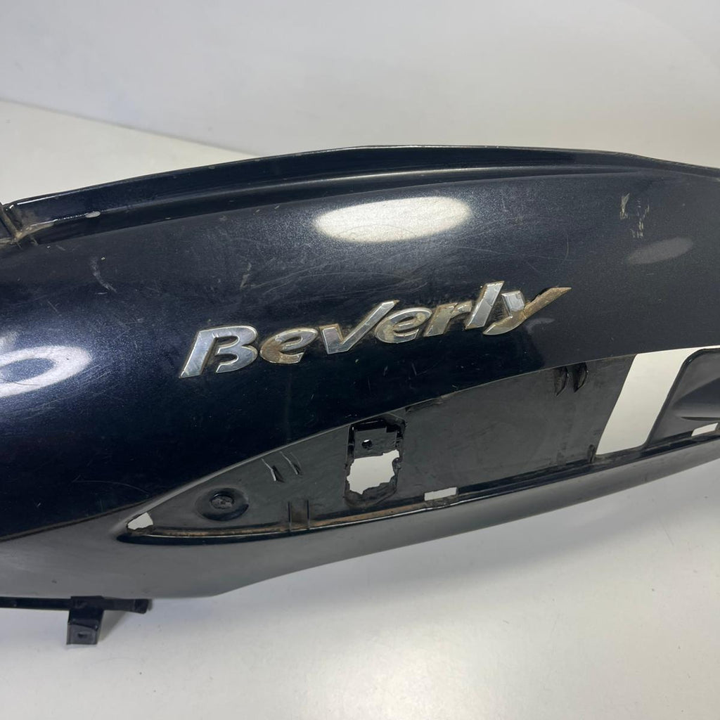 Scocca Fianchetto Posteriore  Sinistro  Usato Piaggio Beverly 500 dal 2003 CM012101