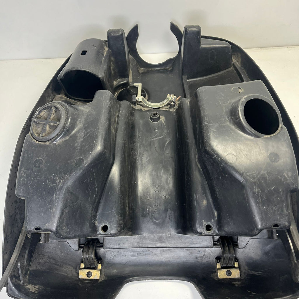 CONTROSCUDO VESPA ET4/ET2 USATO NERO