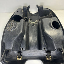 Carica l&#39;immagine nel visualizzatore di Gallery, CONTROSCUDO VESPA ET4/ET2 USATO NERO