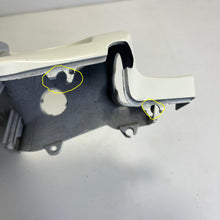 Carica l&#39;immagine nel visualizzatore di Gallery, COPRIFARO COPERCHIO POSTERIORE MANUBRIO USATO MALAGUTI CENTRO