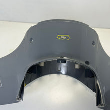Carica l&#39;immagine nel visualizzatore di Gallery, COPRIFARO COPERCHIO MANUBRIO USATO VESPA GTS 300 HPE DAL 2019  1B005761000HT