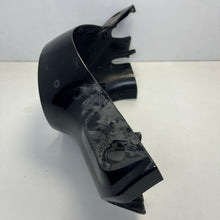 Carica l&#39;immagine nel visualizzatore di Gallery, COPRIFARO COPERCHIO ANTERIORE MANUBRIO USATO VESPA LX DAL 2005 AL 2014 65293500ND