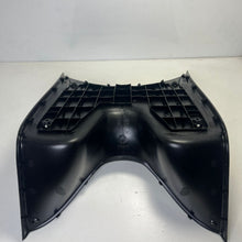 Carica l&#39;immagine nel visualizzatore di Gallery, SOTTO PEDANA LIBERTY NUOVO