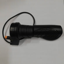 Carica l&#39;immagine nel visualizzatore di Gallery, ACCELERATORE BICI ELETTRICA FAT BIKE Z-TECH 3(piolini maschio)