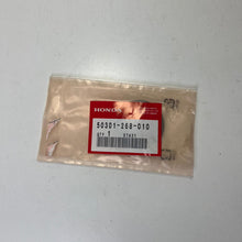 Carica l'immagine nel visualizzatore di Gallery, RALLA DI STERZO SUPERIORE ORIG. HONDA 50301268010