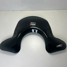 Carica l'immagine nel visualizzatore di Gallery, CUPOLINO PARABREZZA FACO BASSO FUME' PIAGGIO VESPA PX 125 - 150 - 200 ARCOBALENO 28530