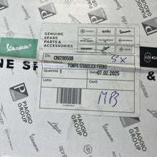 Carica l'immagine nel visualizzatore di Gallery, POMPA FRENO ORIGINALE PIAGGIO MP3