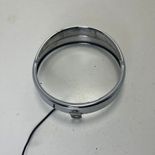 Carica l'immagine nel visualizzatore di Gallery, GHIERA FARO ANTERIORE CICLOMOTORE Ø105mm