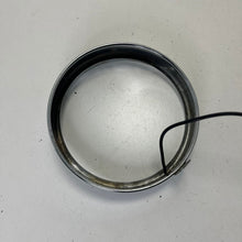 Carica l'immagine nel visualizzatore di Gallery, GHIERA FARO ANTERIORE CICLOMOTORE Ø105mm