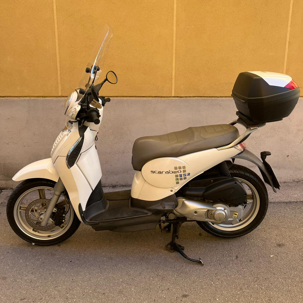 APRILIA SCARABEO 200 LIGHT USATO