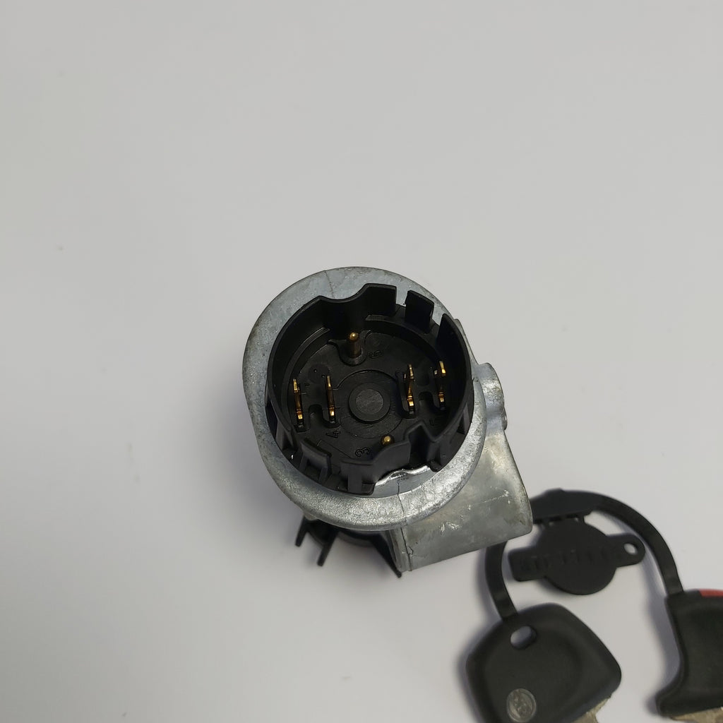 SERRATURA QUADRETTO AVVIAMENTO COD PEUGEOT SPEEDFIGHT-TREKKER-ELYSTAR 753046