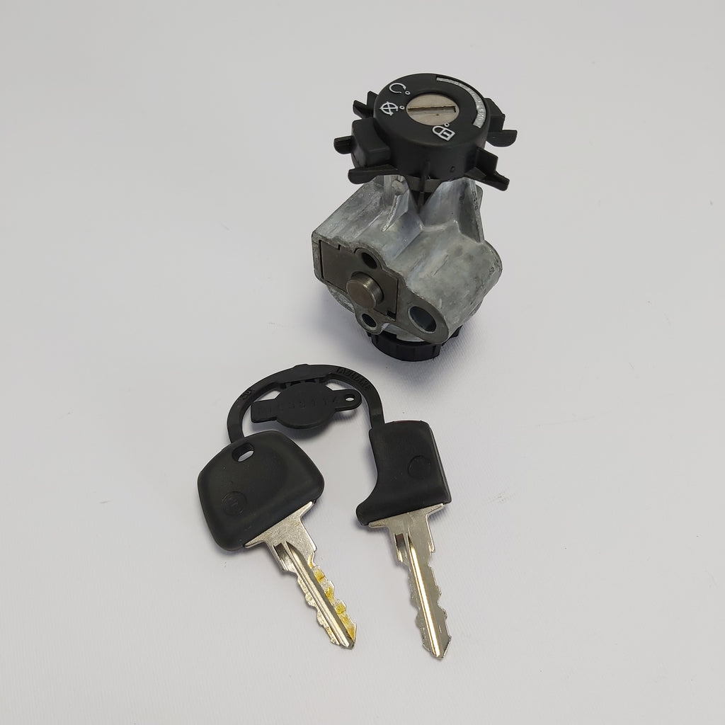 SERRATURA QUADRETTO AVVIAMENTO COD PEUGEOT SPEEDFIGHT-TREKKER-ELYSTAR 753046