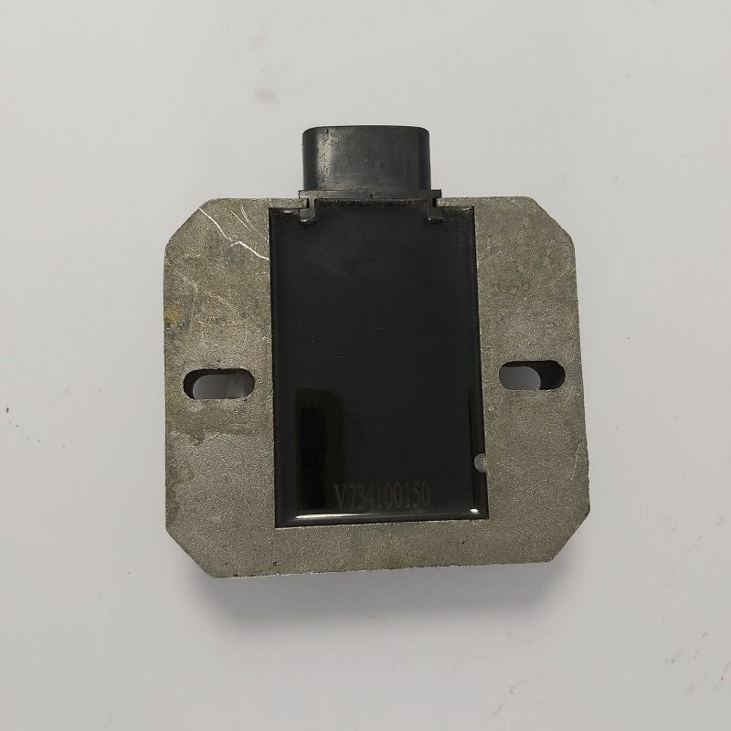 REGOLATORE DI TENSIONE PER SUZUKI BURGMAN 400 COD. V734100150