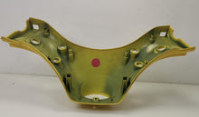Carica l&#39;immagine nel visualizzatore di Gallery, * COPRI MANUBRIO INFERIORE PIAGGIO FREE 50 GIALLO 9151755 GIALLO 508